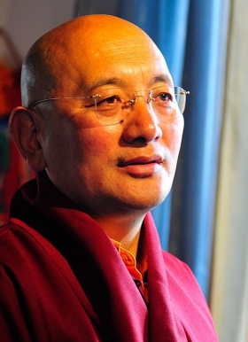 Il ven. Sogan Rinpoche - Padmamati Editore